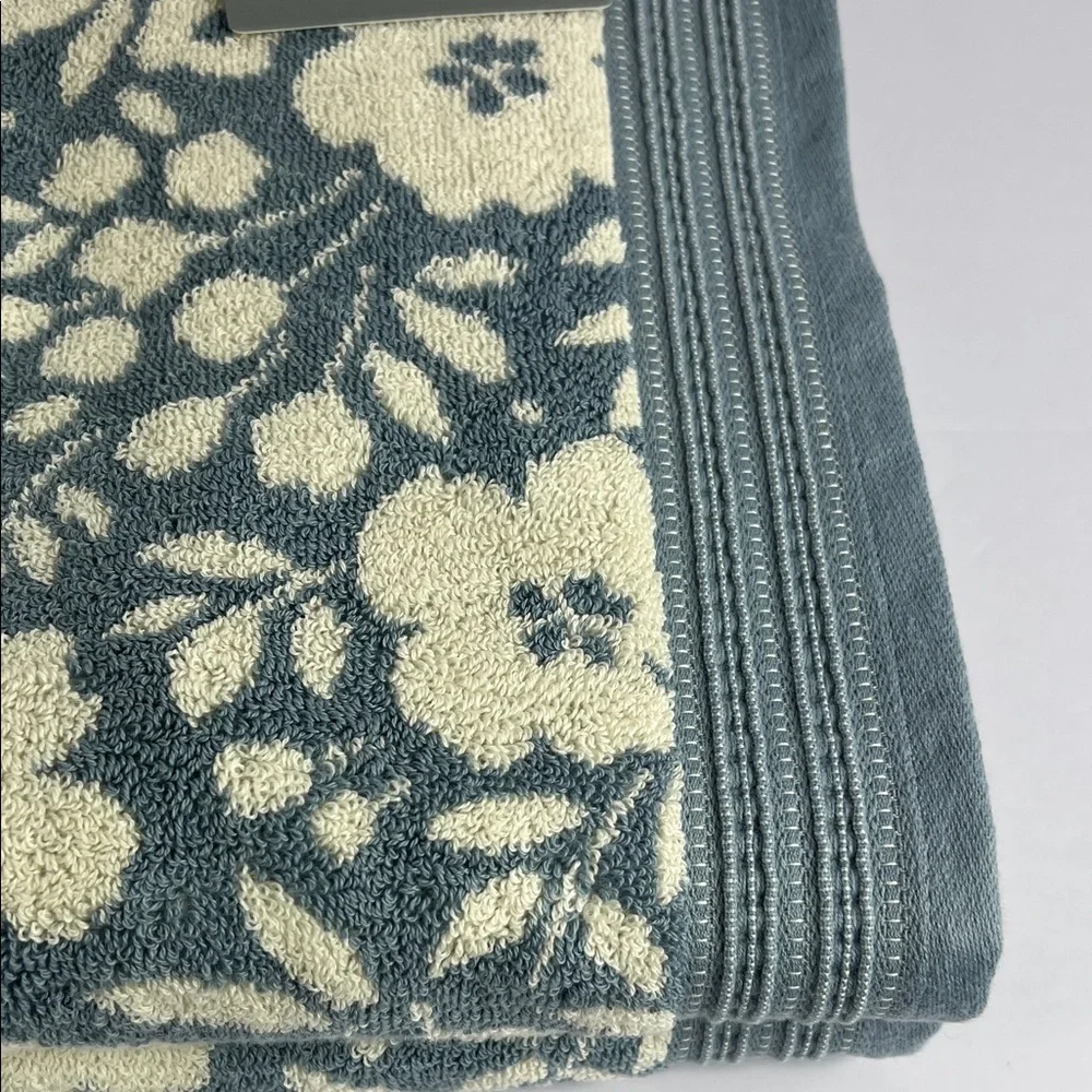 Loft by Loftex Bath Towels Blue & Cream Floral 100% Cotton Soft Set of 2 NEW